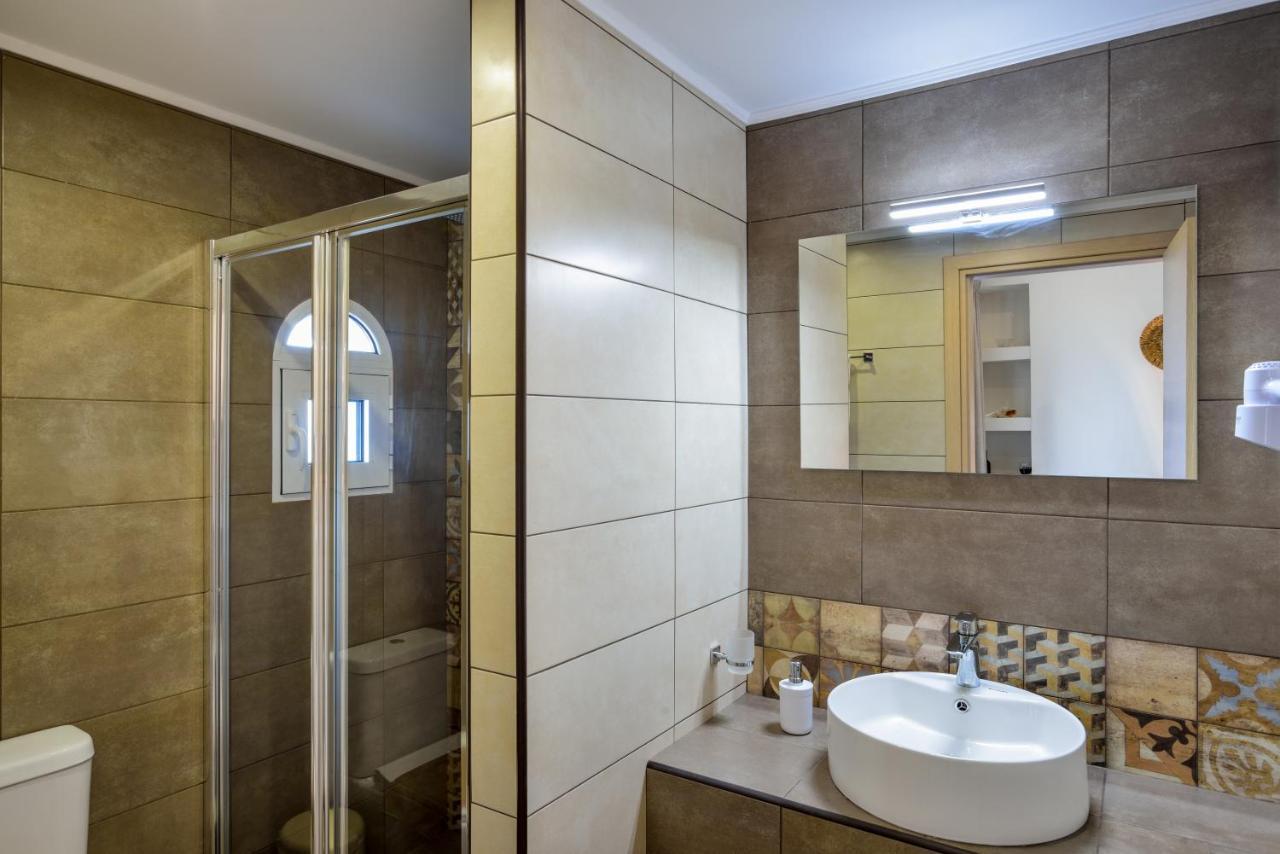 Ilingas Mare Aparthotel Khóra Sfakíon Buitenkant foto
