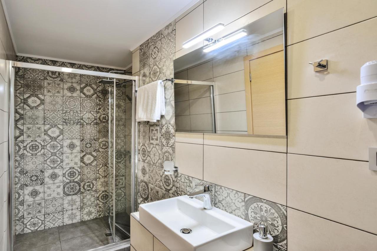 Ilingas Mare Aparthotel Khóra Sfakíon Buitenkant foto