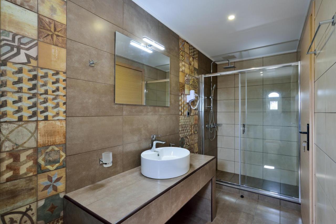 Ilingas Mare Aparthotel Khóra Sfakíon Buitenkant foto